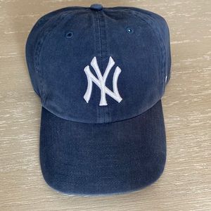 New York Yankees hat